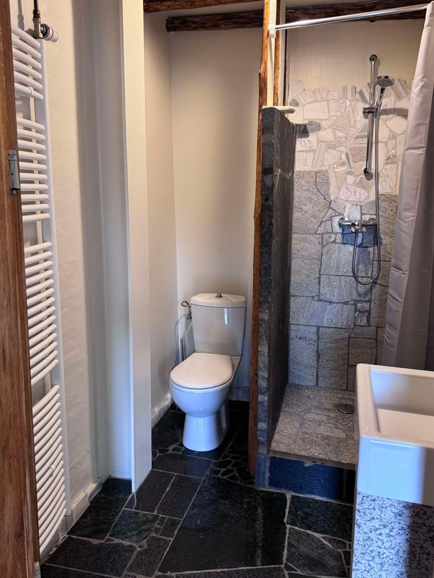 Lesterny Buteo Chambres D'Hotes & Espresso מראה חיצוני תמונה